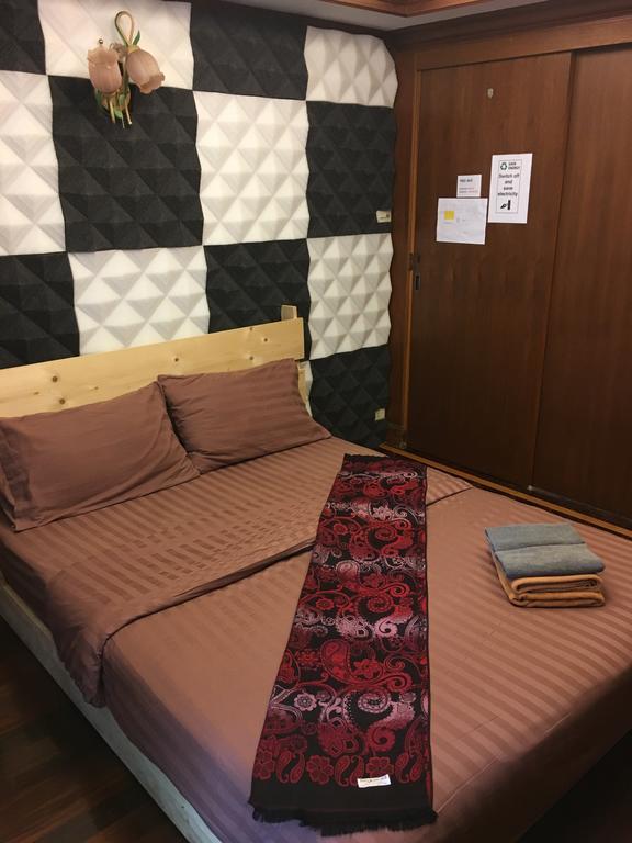 B&B 22 House Бангкок Экстерьер фото